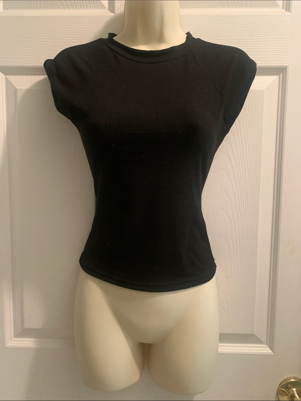 Cider Black Ribbed Cap-Sleeve Tee